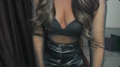 Snapshot of your_eclipse chatting on 12/20/24, 05:40 Goddess Alana online show from 12/20/24, 05:40