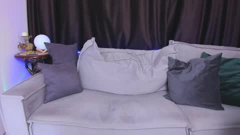 Snapshot of your_eclipse chatting on 10/03/25, 03:09 Goddess Alana online show from 10/03/25, 03:09