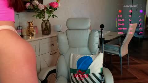 your Evaa online show from 04/04/26, 02:10