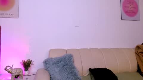 Snapshot of your_girl_of_dream chatting on 05/12/26, 02:08 your_girl_of_dream online show from 05/12/26, 02:08