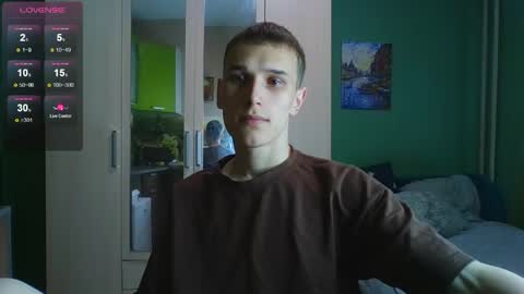Snapshot of your_honeyy chatting on 06/03/26, 05:29 Mark online show from 06/03/26, 05:29