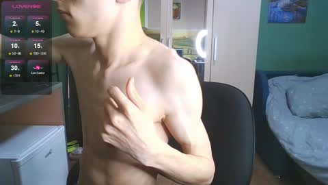 Snapshot of your_honeyy chatting on 06/07/26, 08:01 Mark online show from 06/07/26, 08:01
