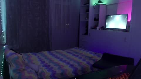 Your Horny Friends online show from 12/22/24, 04:17