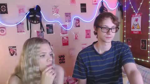Your Horny Friends online show from 09/19/25, 11:33