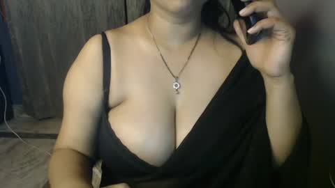 Snapshot of your_ishaa chatting on 07/06/26, 06:43 Isha online show from 07/06/26, 06:43