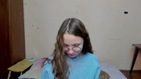 Leslie online show from 03/06/26, 01:18