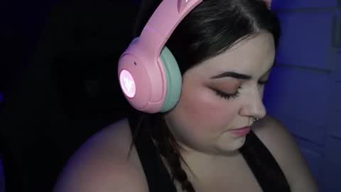Your Lexi rose  online show from 09/22/25, 07:10