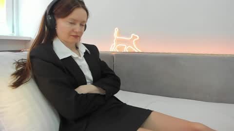 Your Librarian online show from 04/09/26, 11:26