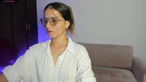 Snapshot of your_lilacute1 chatting on 05/04/26, 07:26 Lila online show from 05/04/26, 07:26