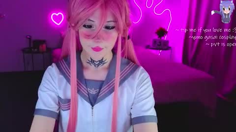 Snapshot of your_little_eva chatting on 02/05/26, 12:59 Eva online show from 02/05/26, 12:59