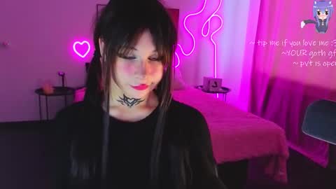 Snapshot of your_little_eva chatting on 02/16/26, 08:10 Eva online show from 02/16/26, 08:10