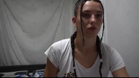 Meri  online show from 09/19/25, 08:42