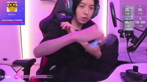 Snapshot of your_little_twink chatting on 02/26/25, 10:53 Han online show from 02/26/25, 10:53