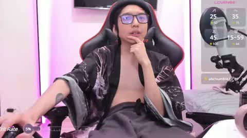 Snapshot of your_little_twink chatting on 03/03/25, 10:52 Han online show from 03/03/25, 10:52