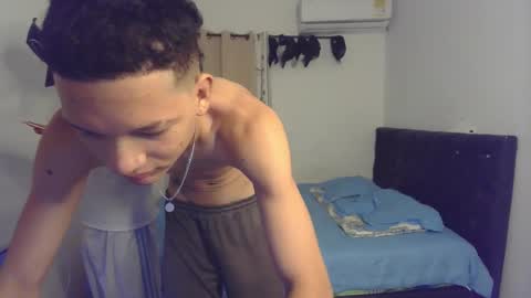 your_master7 online show from 03/21/26, 06:07