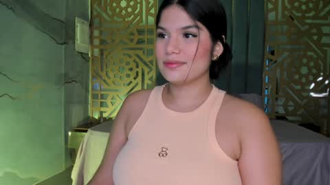 Evelin  online show from 12/19/24, 09:38