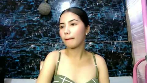 Snapshot of your_petite_miah07 chatting on 02/23/26, 03:26 your_petite_miah07 online show from 02/23/26, 03:26