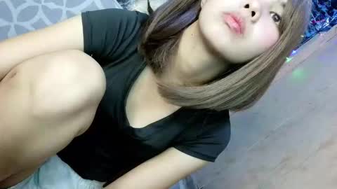 Snapshot of your_petite_miah07 chatting on 03/04/26, 08:09 your_petite_miah07 online show from 03/04/26, 08:09