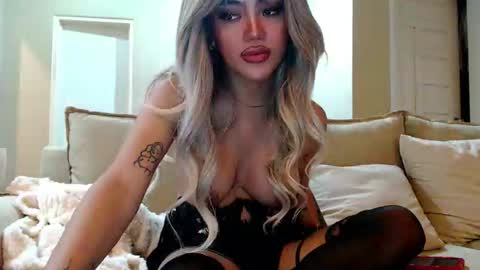 Lena online show from 03/27/26, 09:10