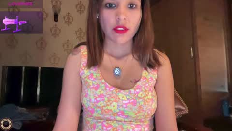 Snapshot of your_priya_77 chatting on 02/20/25, 02:57 sonam online show from 02/20/25, 02:57