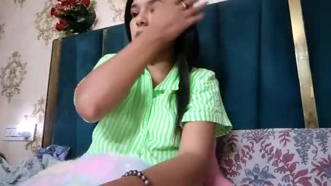 Snapshot of your_priya_77 chatting on 04/22/26, 07:26 sonam online show from 04/22/26, 07:26