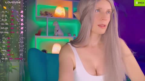 your_spring online show from 10/10/25, 01:48