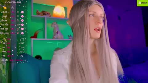 your_spring online show from 11/03/25, 12:02