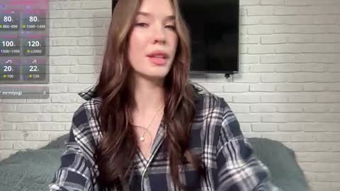 Mia  online show from 01/10/26, 09:00