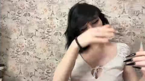 Alice online show from 07/07/26, 07:51