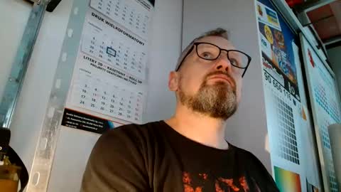 your_tipie online show from 10/23/25, 07:07