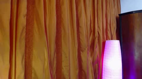 your_wild_fantasy online show from 12/13/25, 07:53