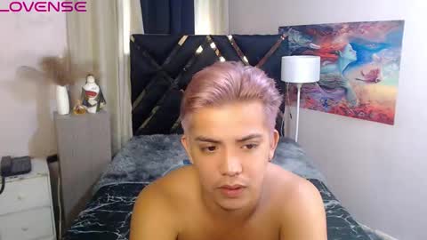 yourasian_bradley online show from 10/28/25, 02:15