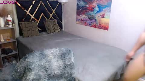 yourasian_bradley online show from 11/05/25, 03:23