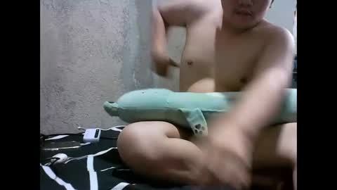 yourasian_lover29 online show from 04/20/26, 07:11