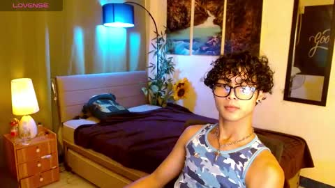 yourasiancarl online show from 12/22/25, 03:42