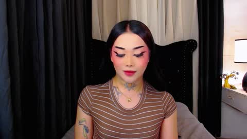 kim online show from 12/18/25, 07:58