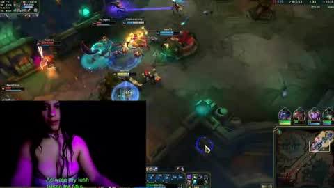 Snapshot of yourbadgoddess chatting on 05/15/26, 02:51 Val Honey online show from 05/15/26, 02:51