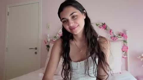 yourbella37 online show from 06/26/26, 04:22