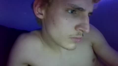 Snapshot of yourbitch1762 chatting on 02/17/25, 03:25 yourbitch1762 online show from 02/17/25, 03:25