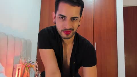 Snapshot of yourboynextdoor1 chatting on 12/24/24, 11:44 YOURBOYNEXTDOOR online show from 12/24/24, 11:44