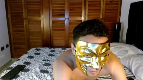 yourcouplehot online show from 11/22/25, 06:01