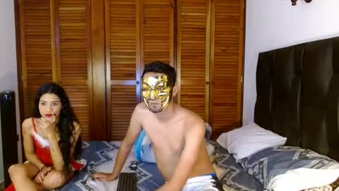 yourcouplehot online show from 12/17/25, 08:09