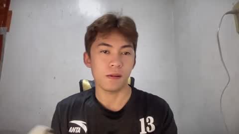 Snapshot of yourcummer_april chatting on 06/12/26, 12:37 April online show from 06/12/26, 12:37