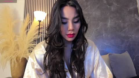 Selena online show from 01/27/25, 04:09