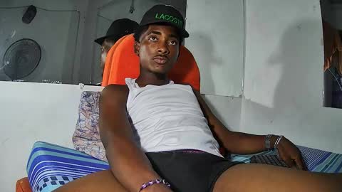 Yourdaddy2005 online show from 03/17/26, 02:49