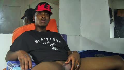 Yourdaddy2005 online show from 03/29/26, 11:54