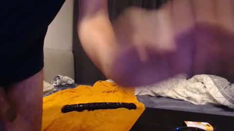 Snapshot of yourdirtysluboy chatting on 10/27/25, 01:20 hornyedging online show from 10/27/25, 01:20