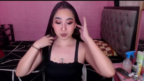 Snapshot of yourdreamisabell chatting on 02/15/25, 06:55 yourdreamisabell online show from 02/15/25, 06:55