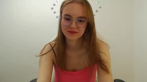 Lana online show from 10/04/25, 05:33