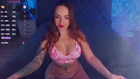 Snapshot of yourfantasywild chatting on 01/19/25, 06:20 Sue online show from 01/19/25, 06:20